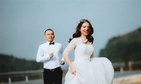 夫妻相差幾歲最好|夫妻差幾歲最好？「這歲數」恐讓離婚率更高？老少配必備4問